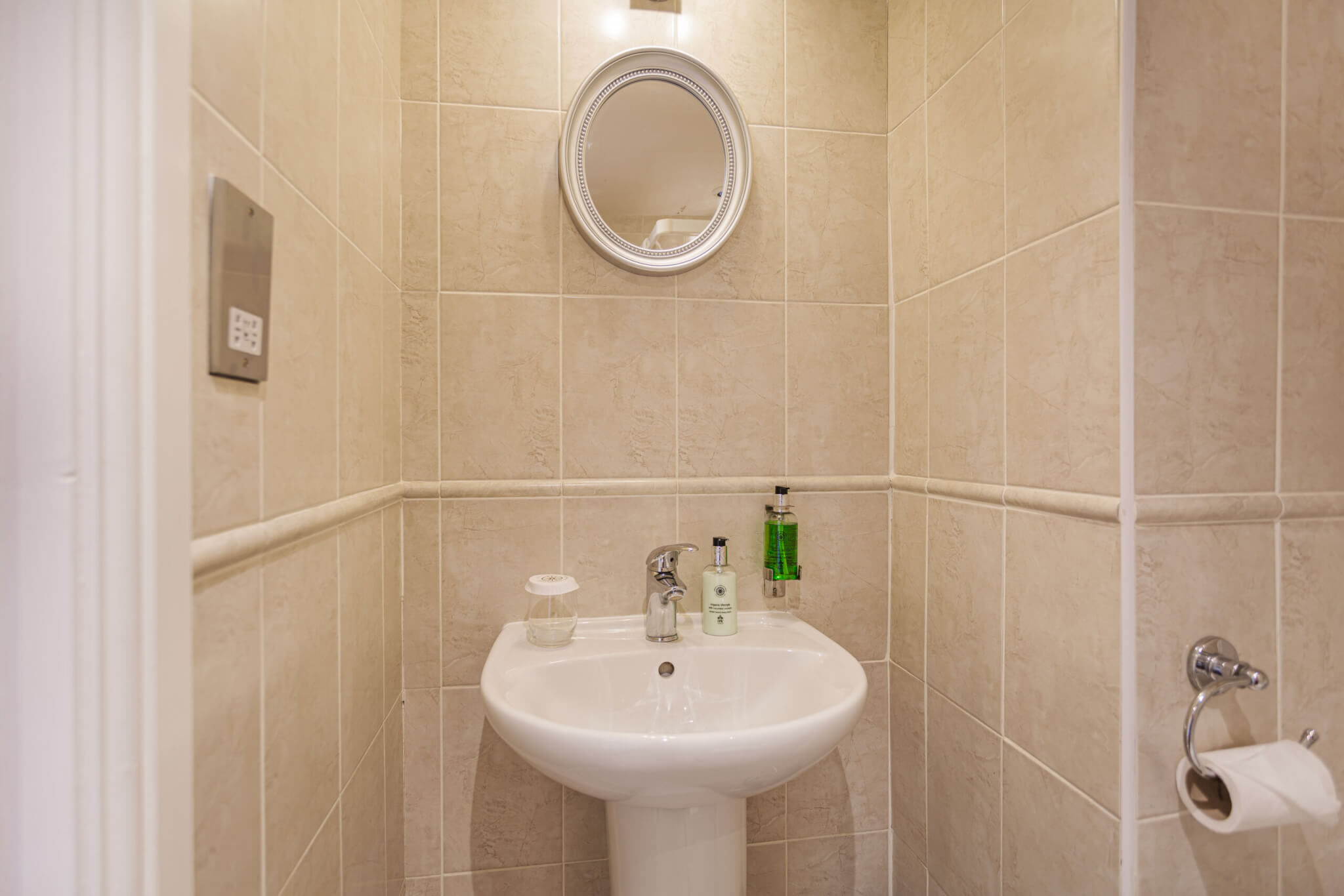 Classic Single Room Hotel Cornwall 4 scaled