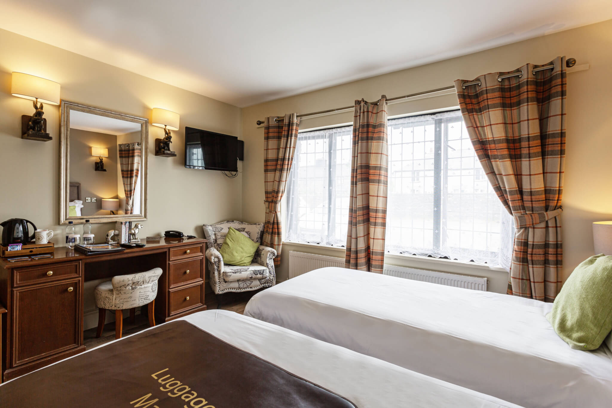 Superior Twin Room Hotel Cornwall 1 scaled